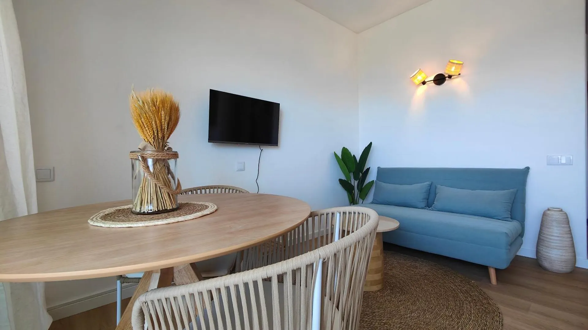 אלבור Penthouse Studio Sea View דירה
